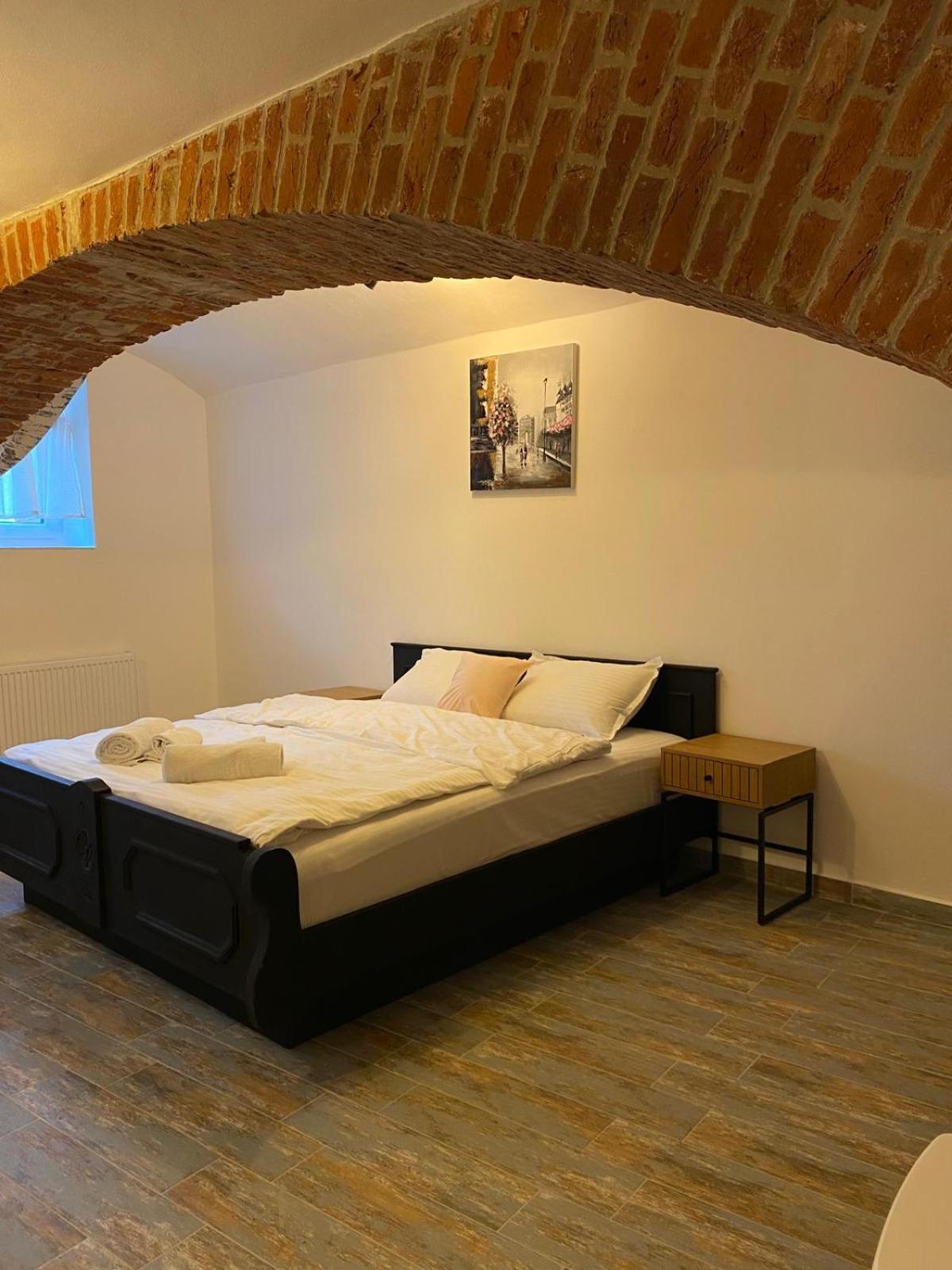 אורדאה Liberte Apartments מראה חיצוני תמונה